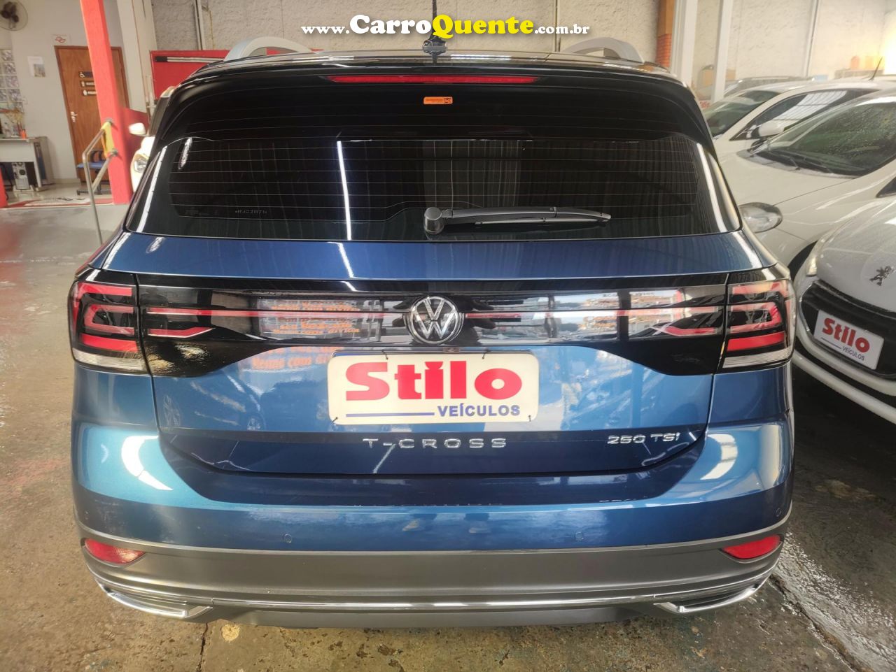 VOLKSWAGEN   T-CROSS HIG. 250 TSI 1.4 FLEX 16V 5P AUT   AZUL 2024 1.4 FLEX - Loja