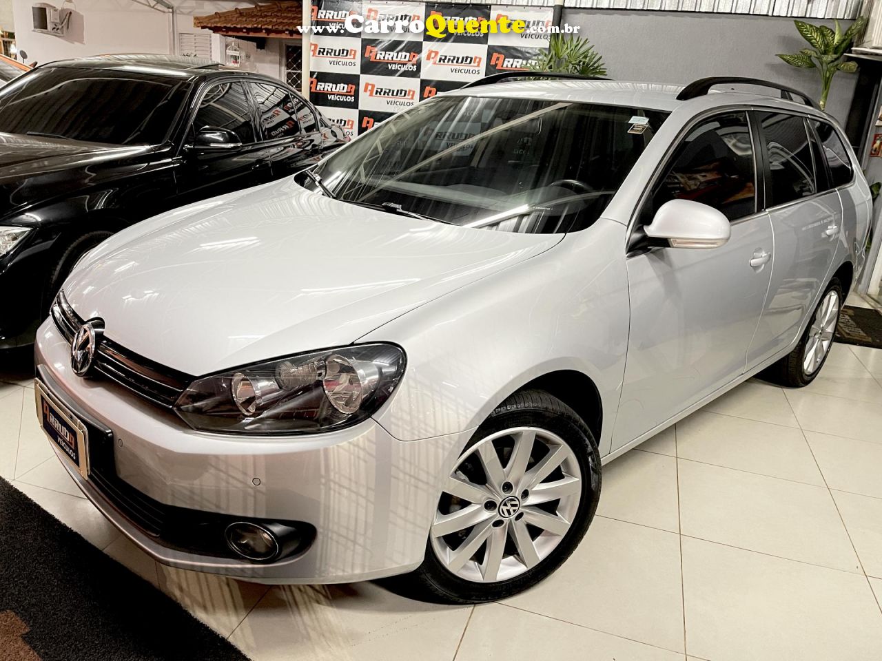 VOLKSWAGEN   JETTA VARIANT 2.5 20V 170CV TIPTRONIC   PRATA 2012 2.5 GASOLINA - Loja