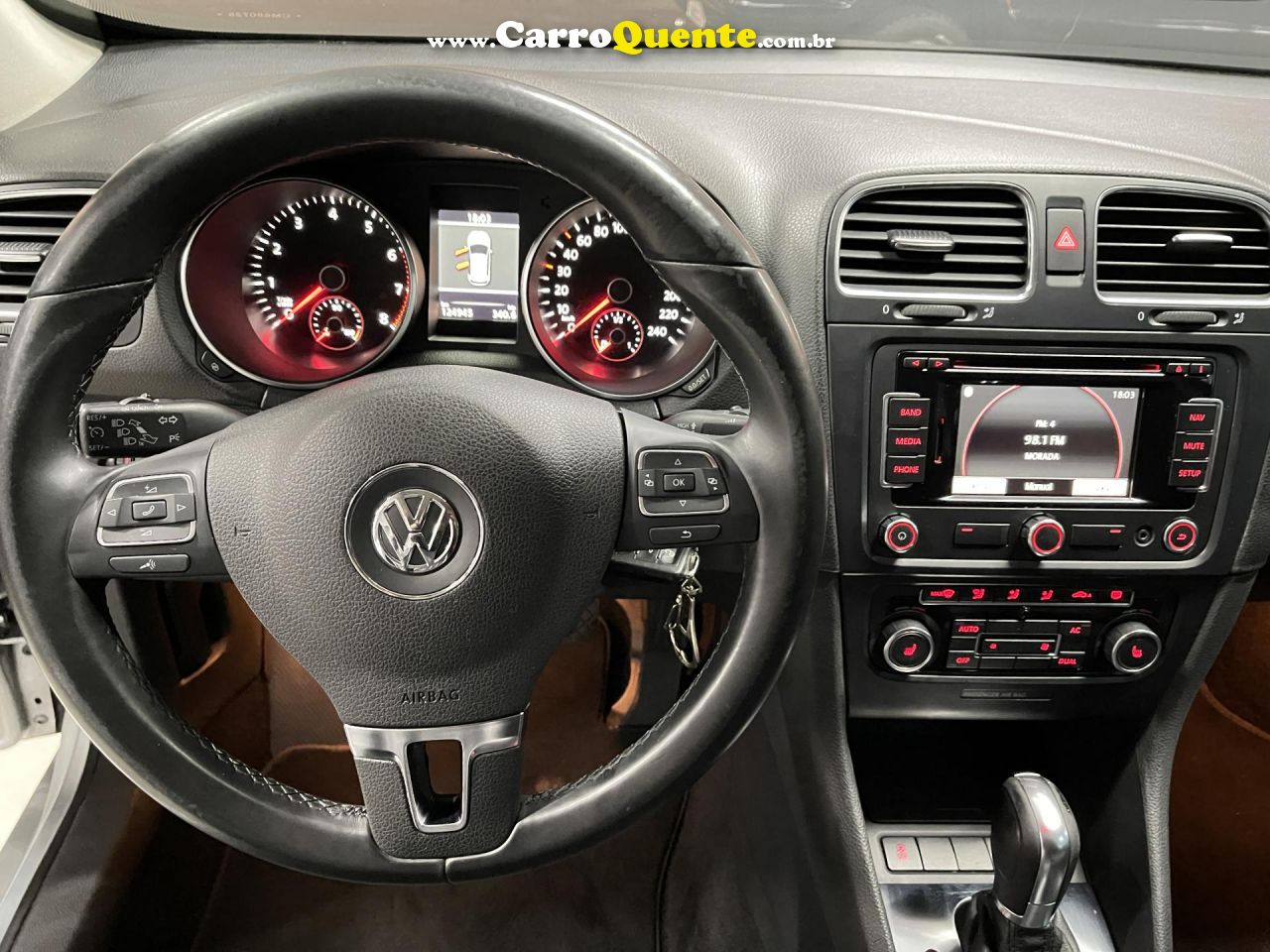 VOLKSWAGEN   JETTA VARIANT 2.5 20V 170CV TIPTRONIC   PRATA 2012 2.5 GASOLINA - Loja