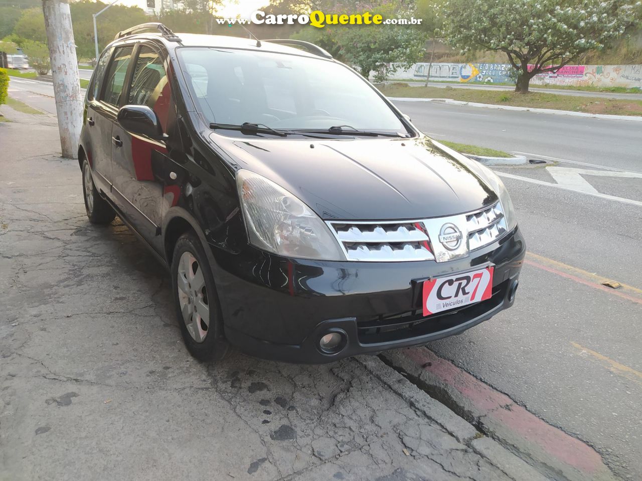 NISSAN   LIVINA SL 1.6 16V FLEX FUEL 5P   PRETO 2010 1.6 FLEX - Loja