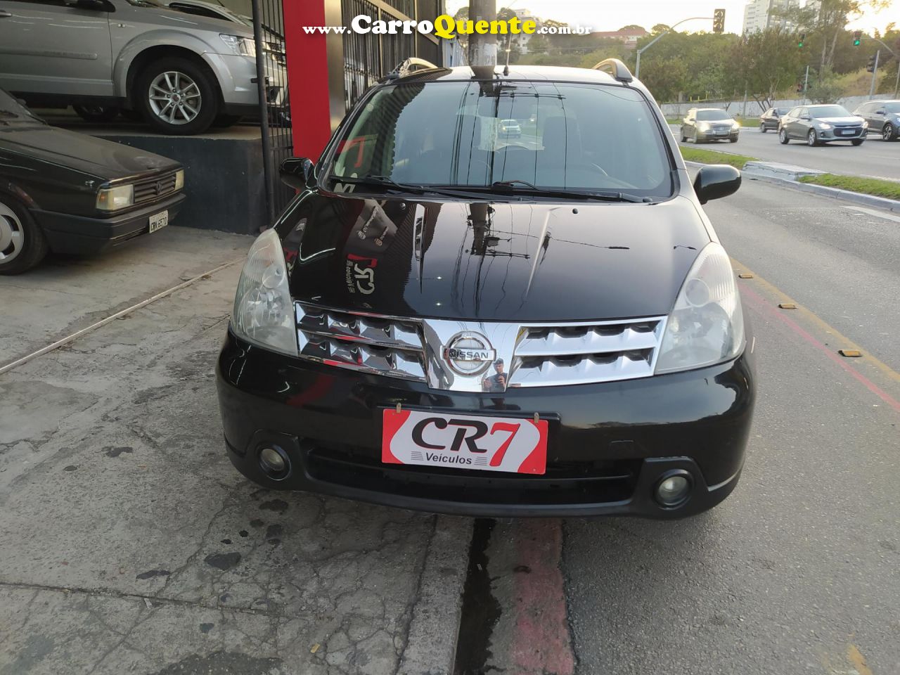 NISSAN   LIVINA SL 1.6 16V FLEX FUEL 5P   PRETO 2010 1.6 FLEX - Loja