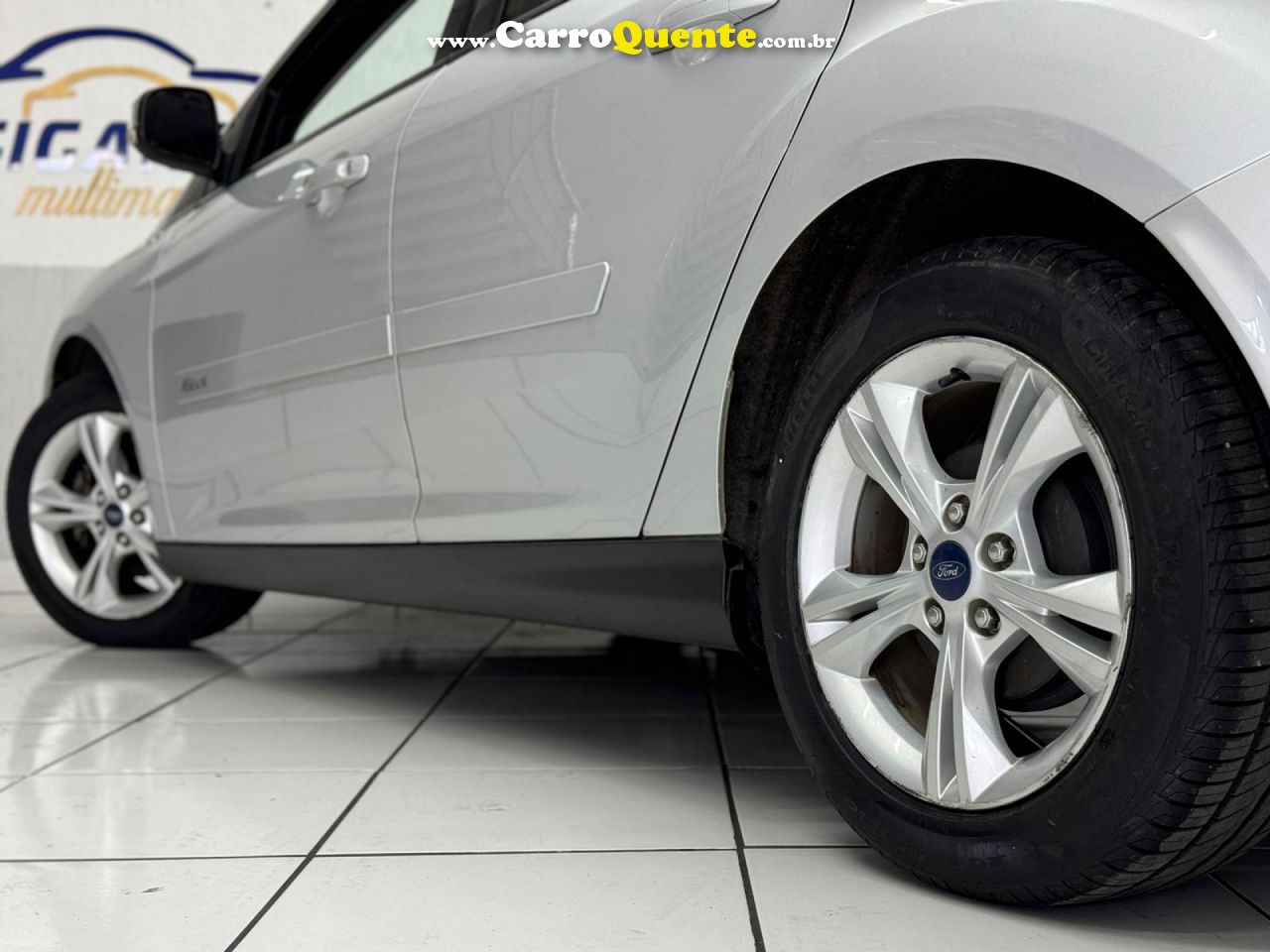 FORD   FOCUS 1.6 SSESE PLUS FLEX 8V16V  5P   PRATA 2014 1.6 FLEX - Loja