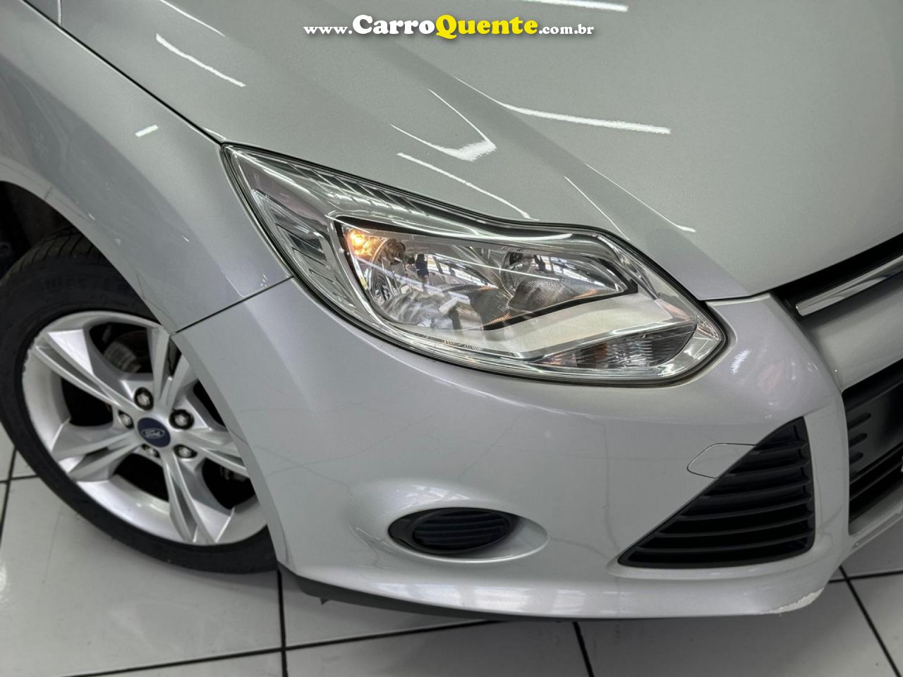 FORD   FOCUS 1.6 SSESE PLUS FLEX 8V16V  5P   PRATA 2014 1.6 FLEX - Loja