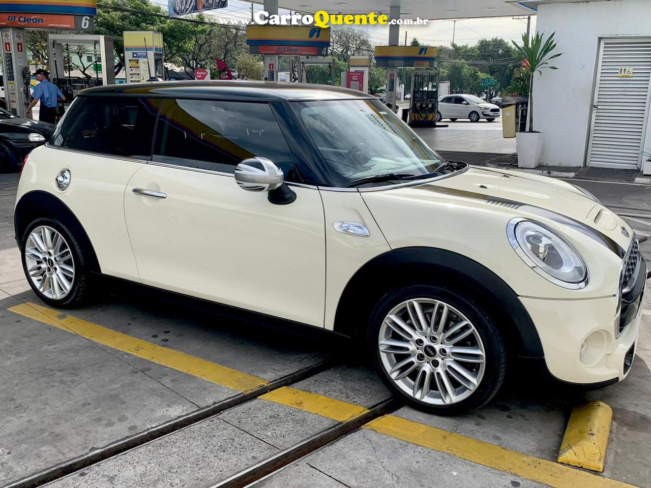 MINI   COOPER S 2.0 TURBO 16V 3P AUT.   BRANCO 2016 2.0 GASOLINA - Loja