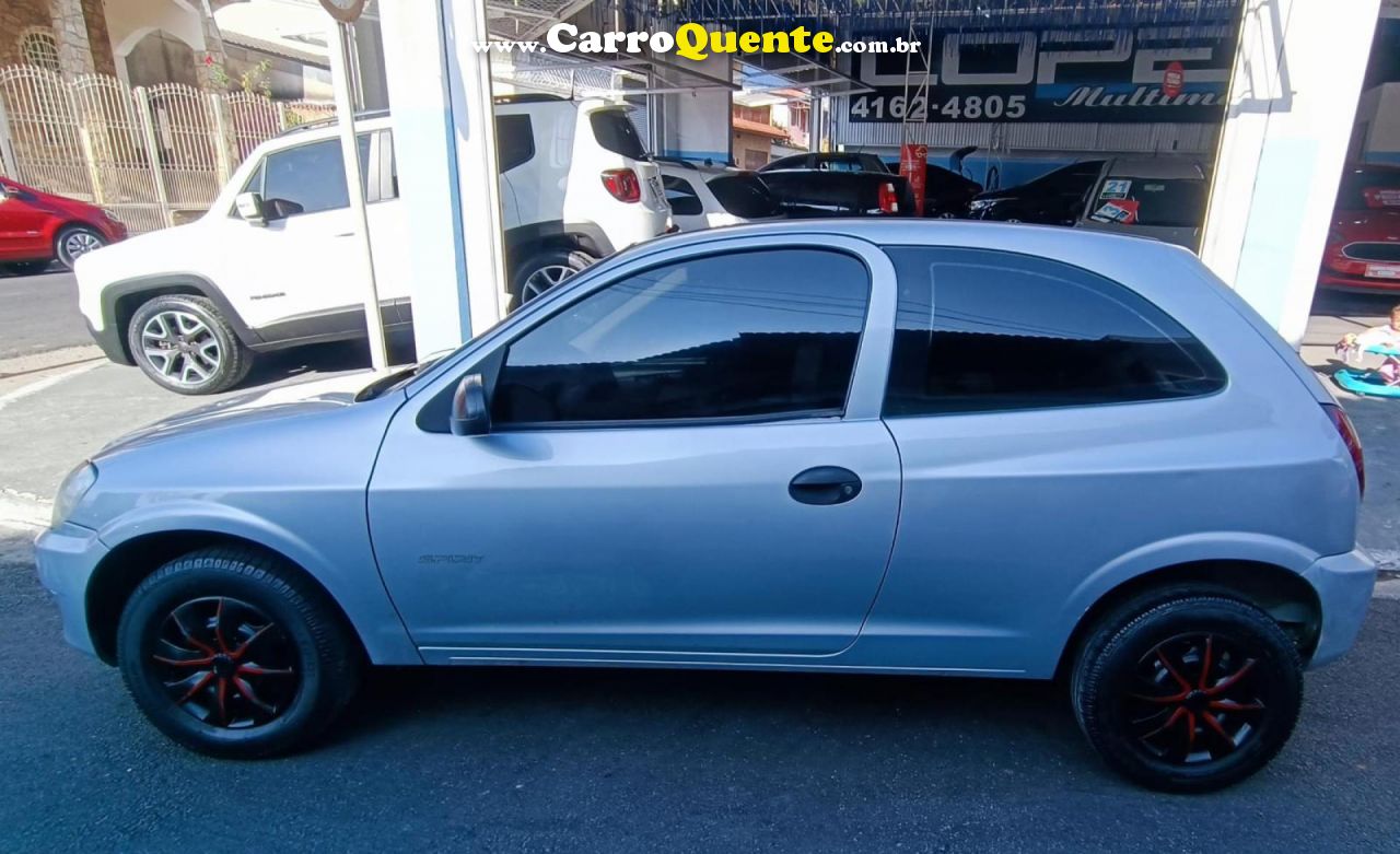 CHEVROLET   CELTA SPIRIT 1.0 MPFI 8V FLEXPOWER 3P   PRATA 2011 1.0 FLEX - Loja