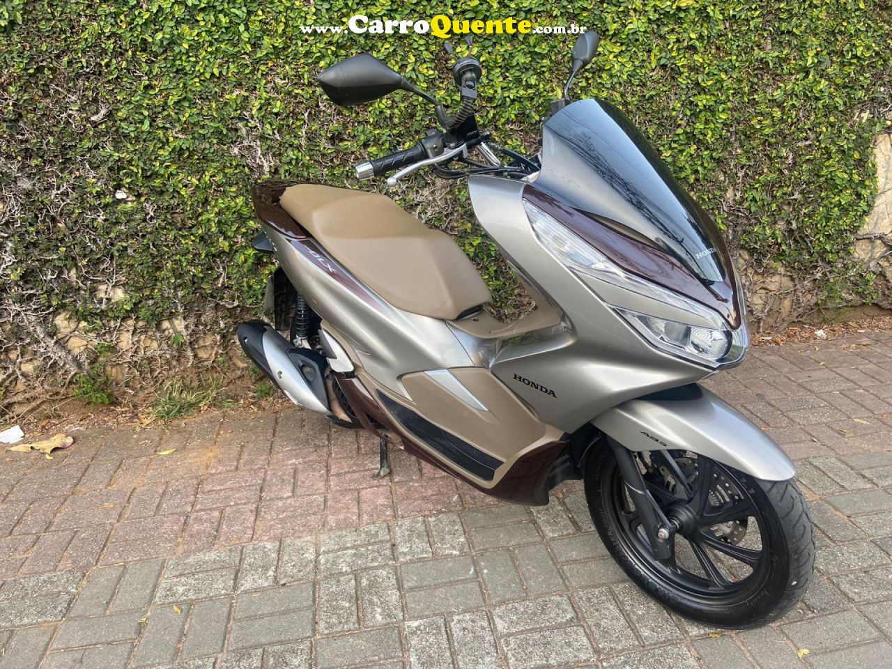 HONDA   PCX 150DLX   PRATA 2022 150 GASOLINA - Loja