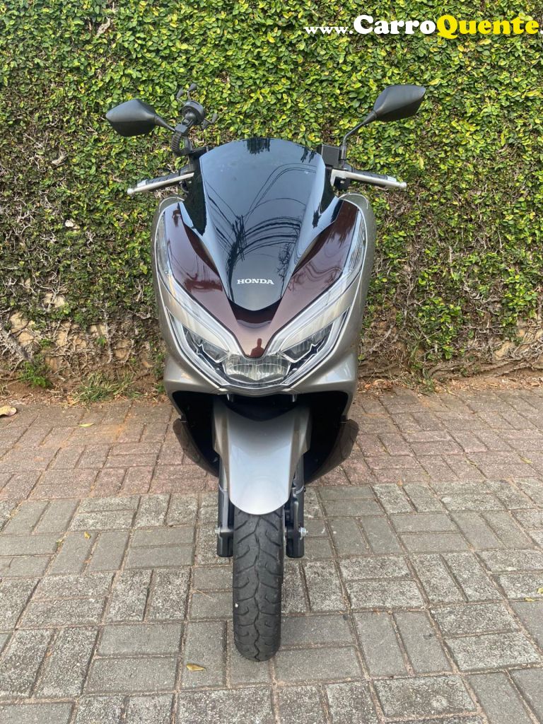 HONDA   PCX 150DLX   PRATA 2022 150 GASOLINA - Loja