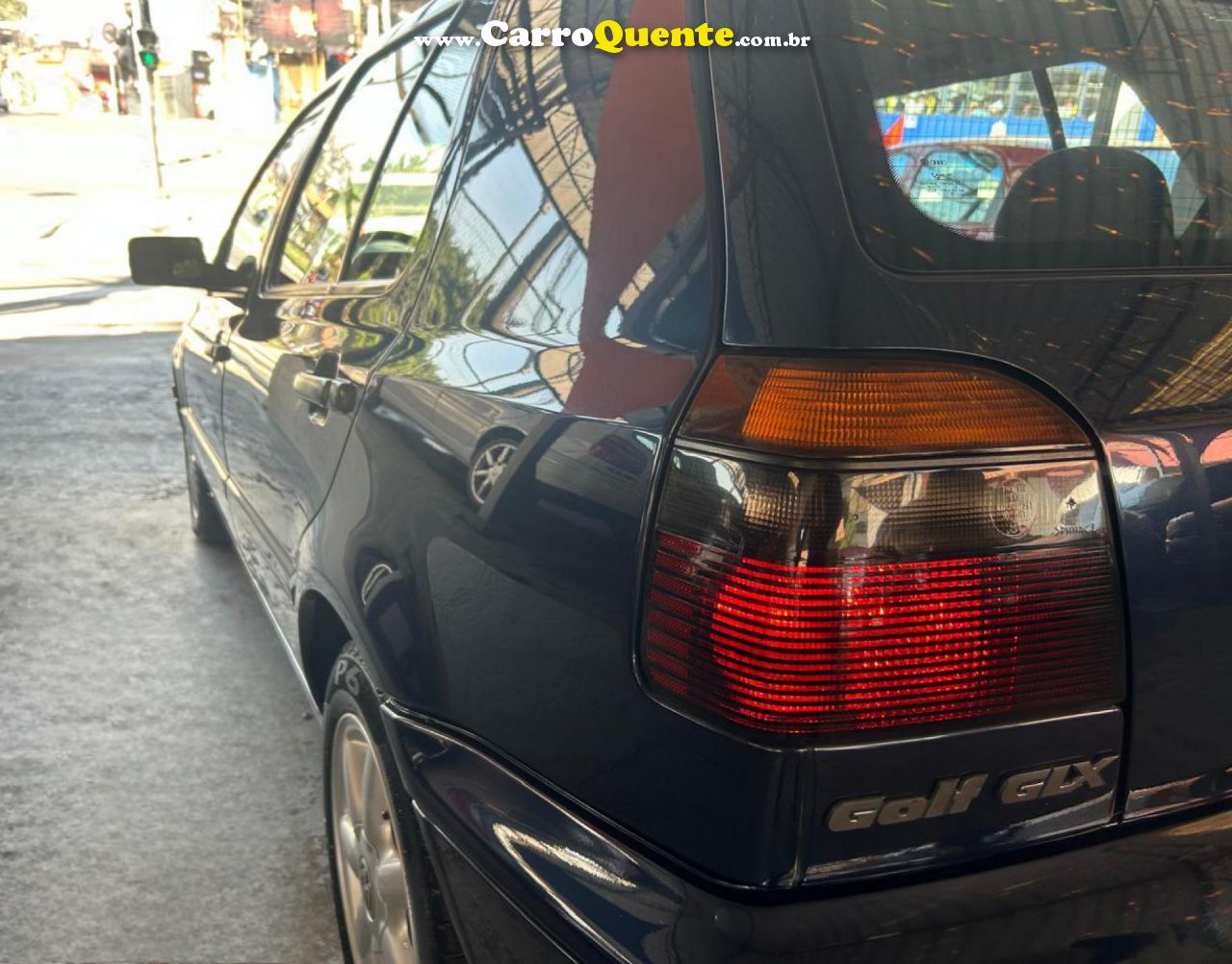 VOLKSWAGEN   GOLF GLX 2.0 4P   AZUL 1998 2.0 GASOLINA - Loja