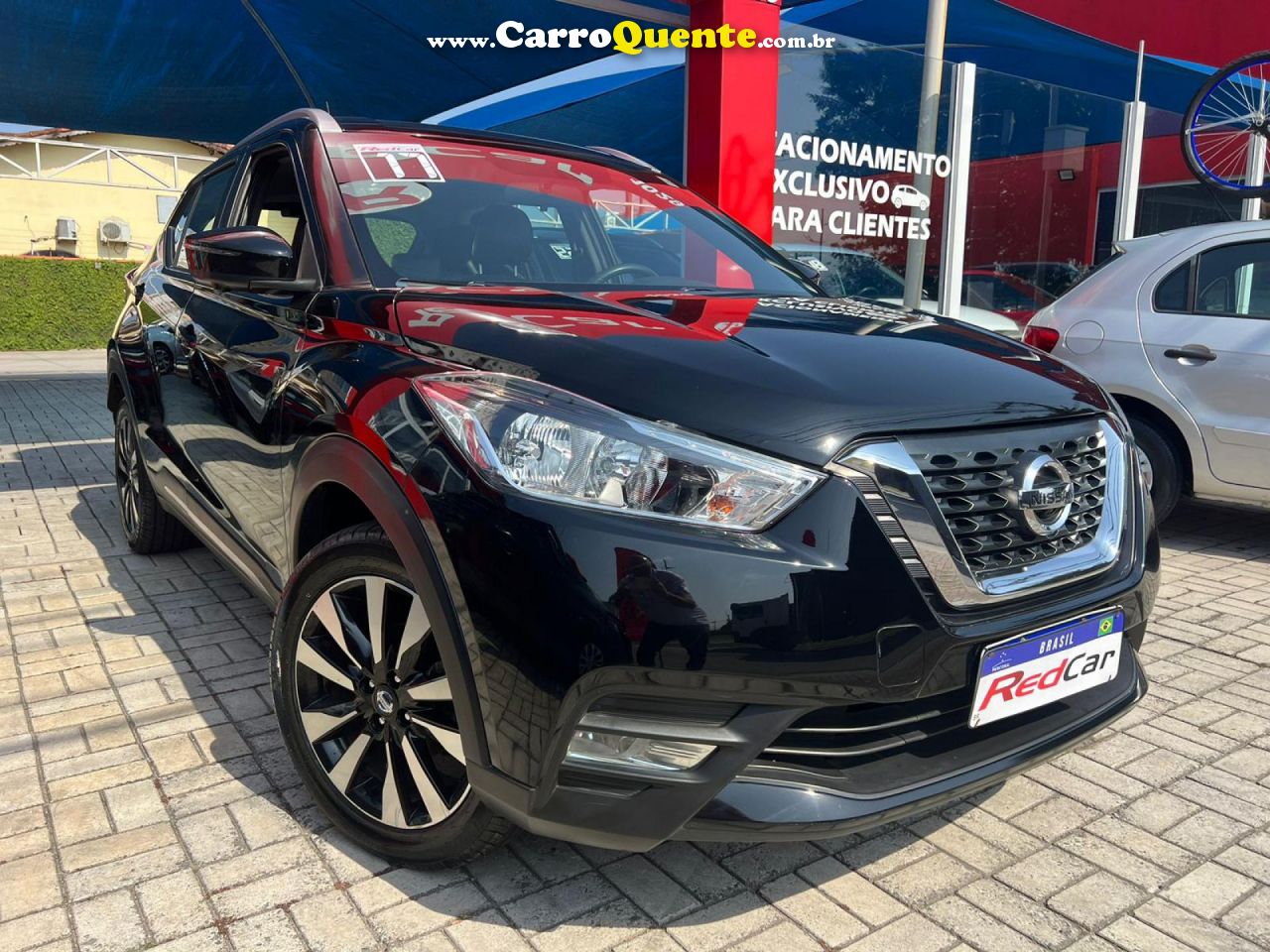 NISSAN   KICKS SL 1.6 16V FLEXSTAR 5P AUT.   PRETO 2017 1.6 FLEX - Loja