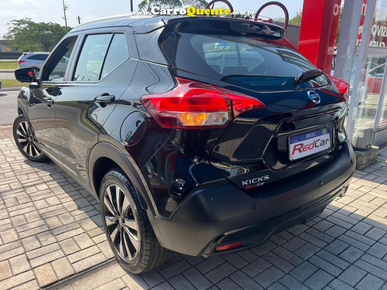 NISSAN   KICKS SL 1.6 16V FLEXSTAR 5P AUT.   PRETO 2017 1.6 FLEX - Loja