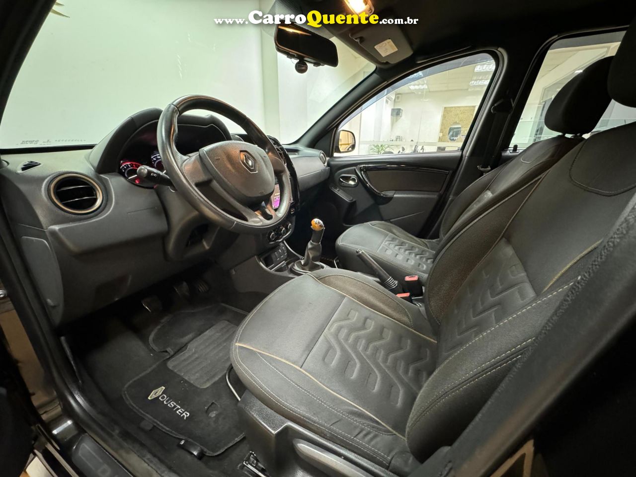 RENAULT   DUSTER DYNAMIQUE 1.6 FLEX 16V MEC.   PRETO 2018 1.6 FLEX - Loja