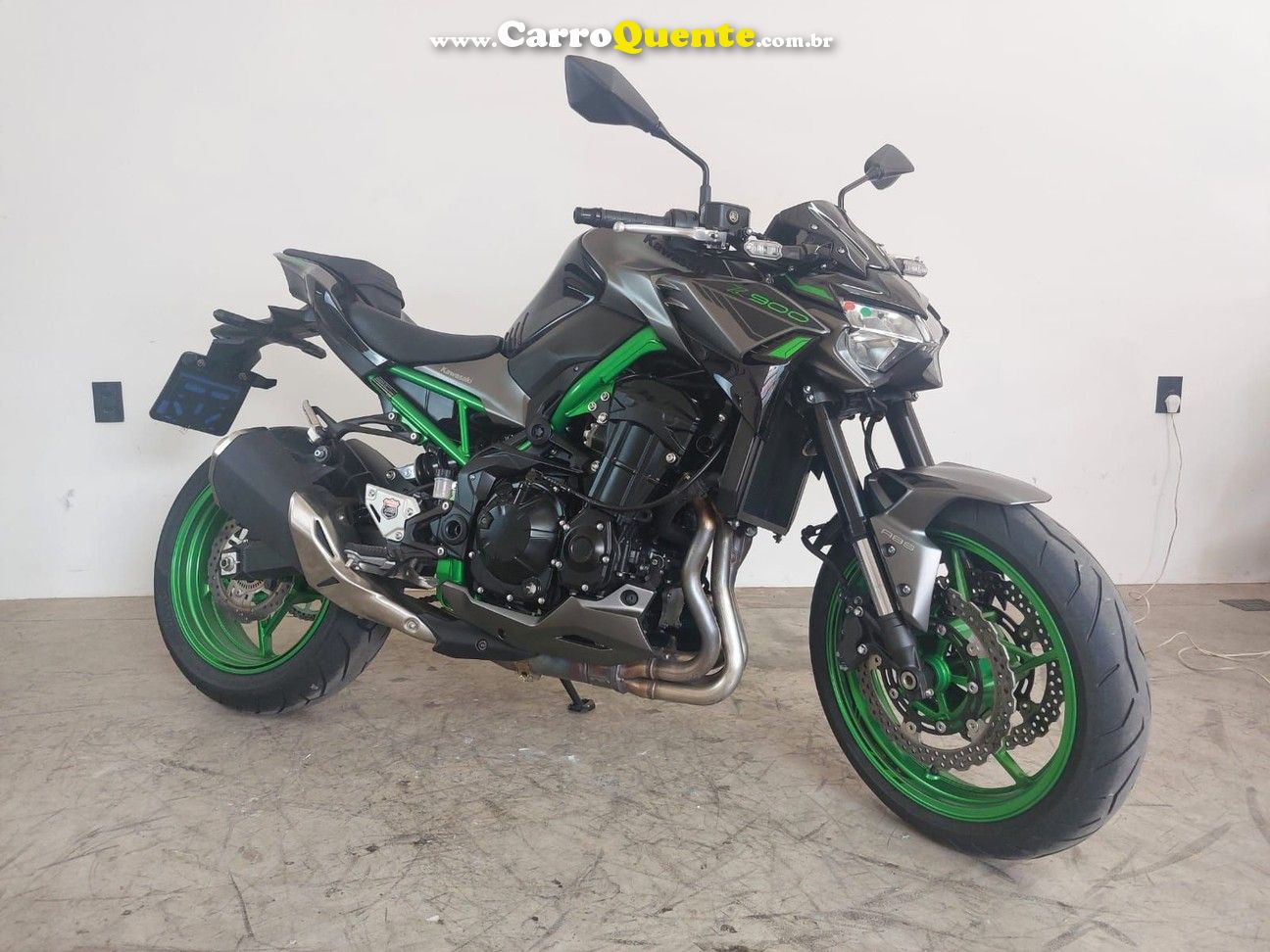 KAWASAKI Z900 - Loja