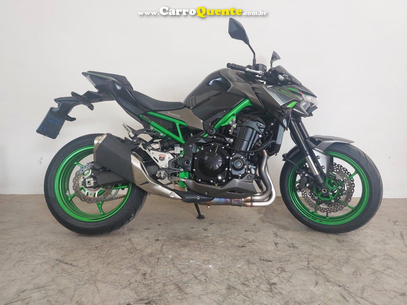 KAWASAKI Z900 - Loja