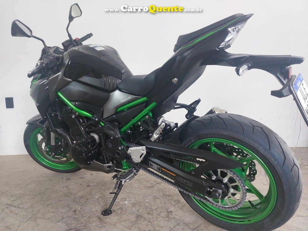 KAWASAKI Z900 - Loja