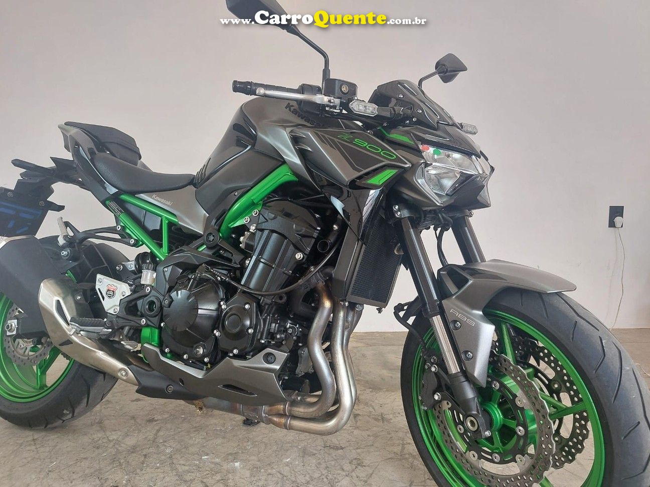 KAWASAKI Z900 - Loja