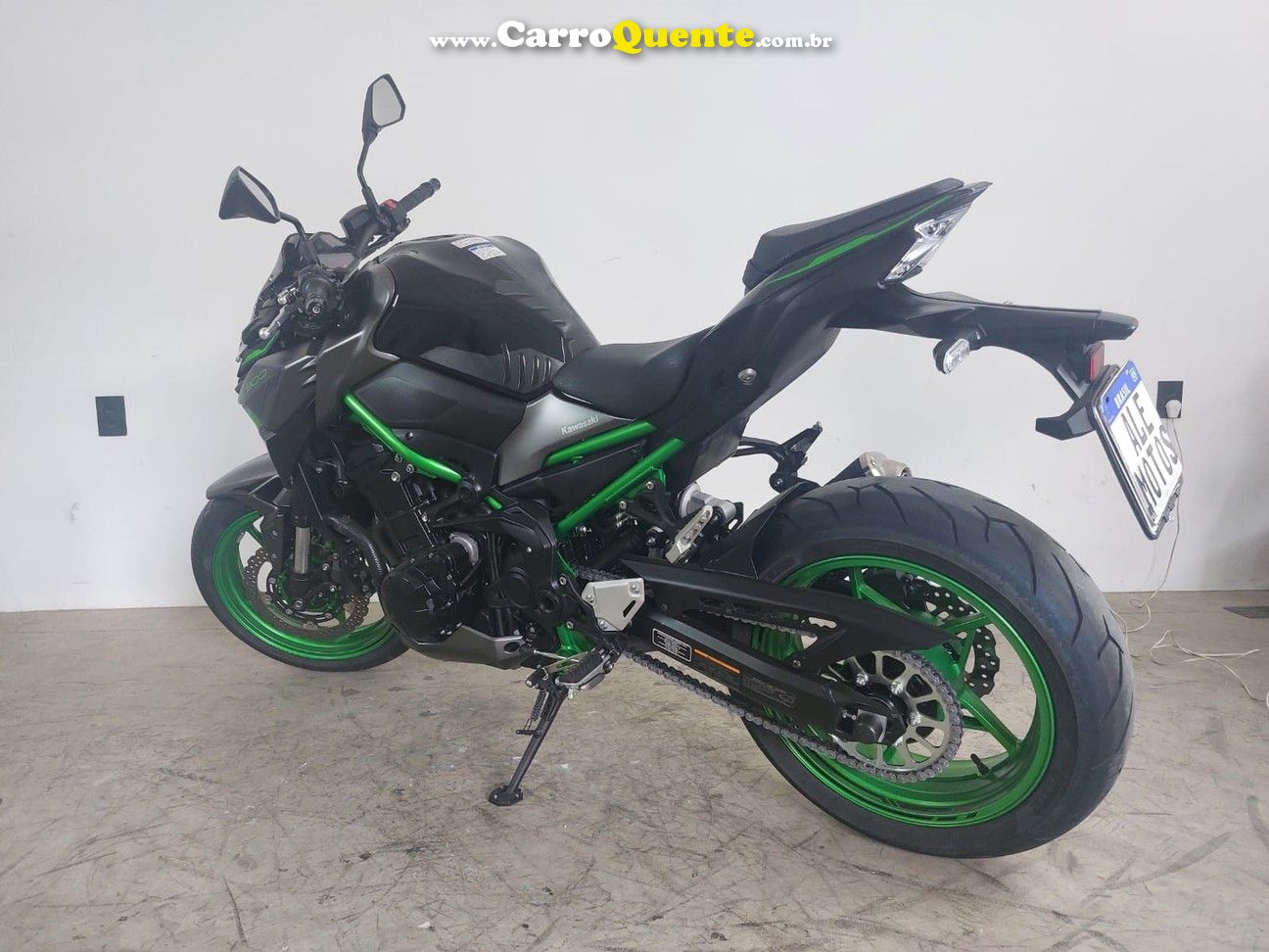 KAWASAKI Z900 - Loja