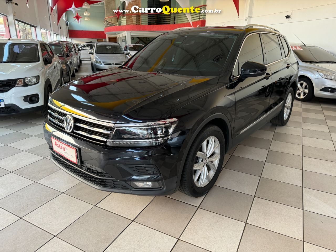 Tiguan Allspace Comfortline 1.4 250 TSI DSG 2018/2018 Volkswagen - Loja