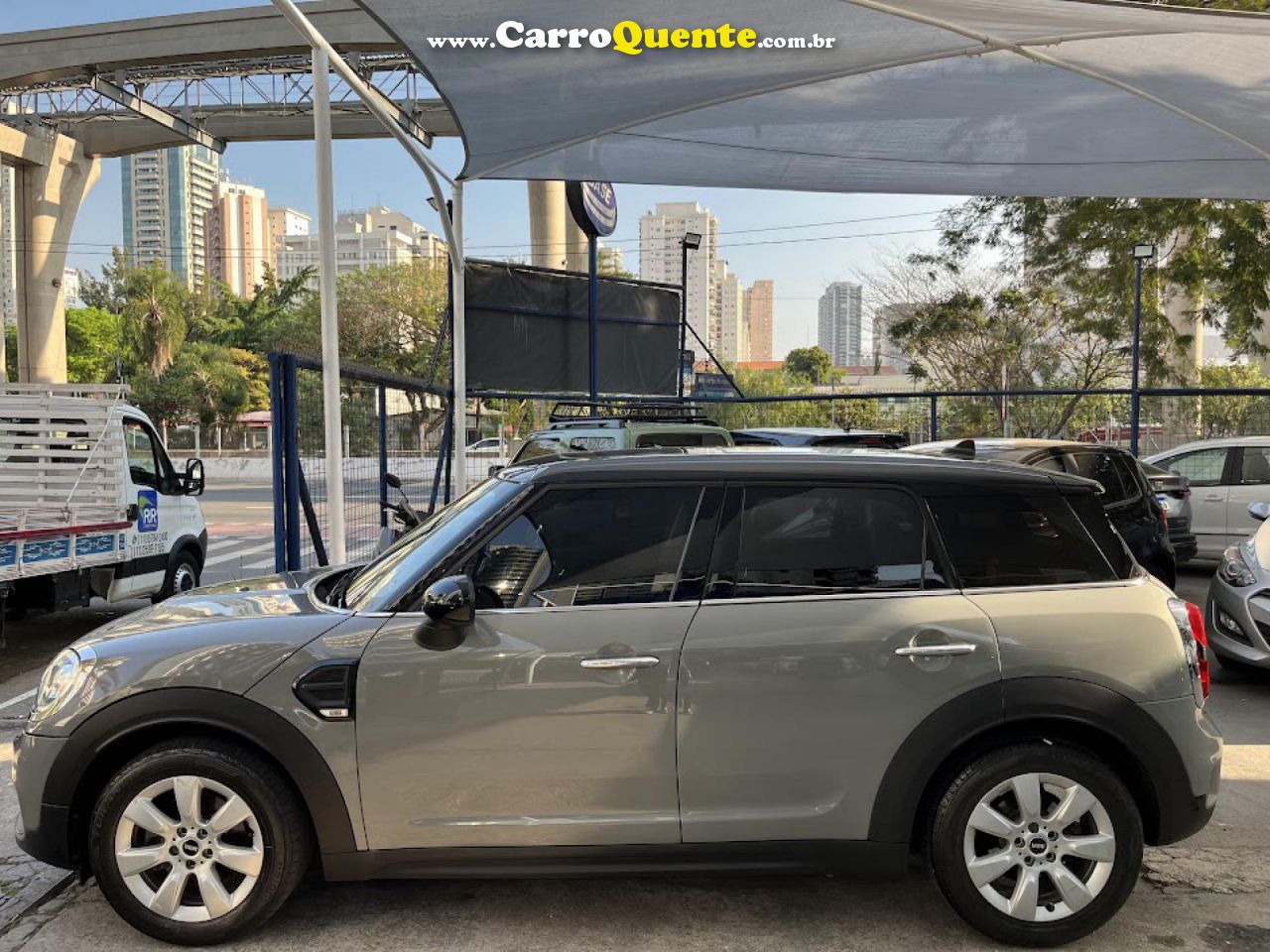 MINI   COOPER COUNTRYMAN 1.5 TURBO AUT.   CINZA 2017 1.5 T GASOLINA - Loja