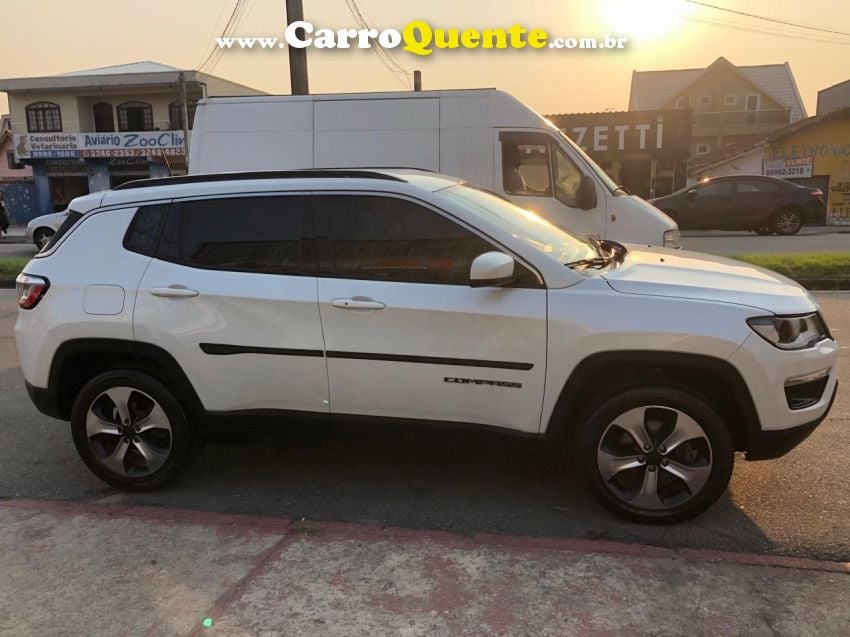 JEEP COMPASS 2.0 16V DIESEL LONGITUDE 4X4 AUTOMÁTICO - Loja