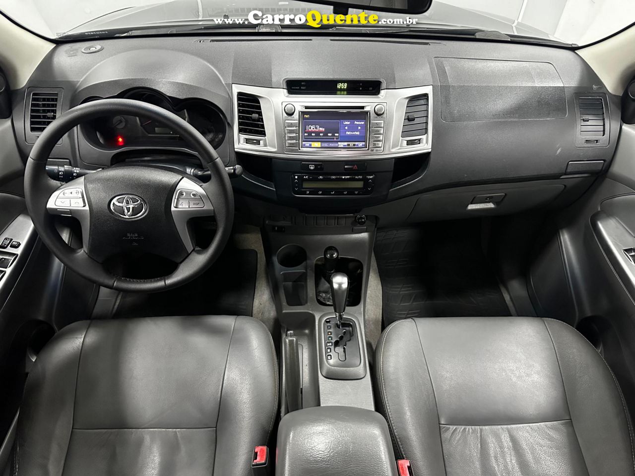 TOYOTA   HILUX CD SRV 4X4 2.7 FLEX 16V AUT.   PRETO 2015 2.7 FLEX - Loja