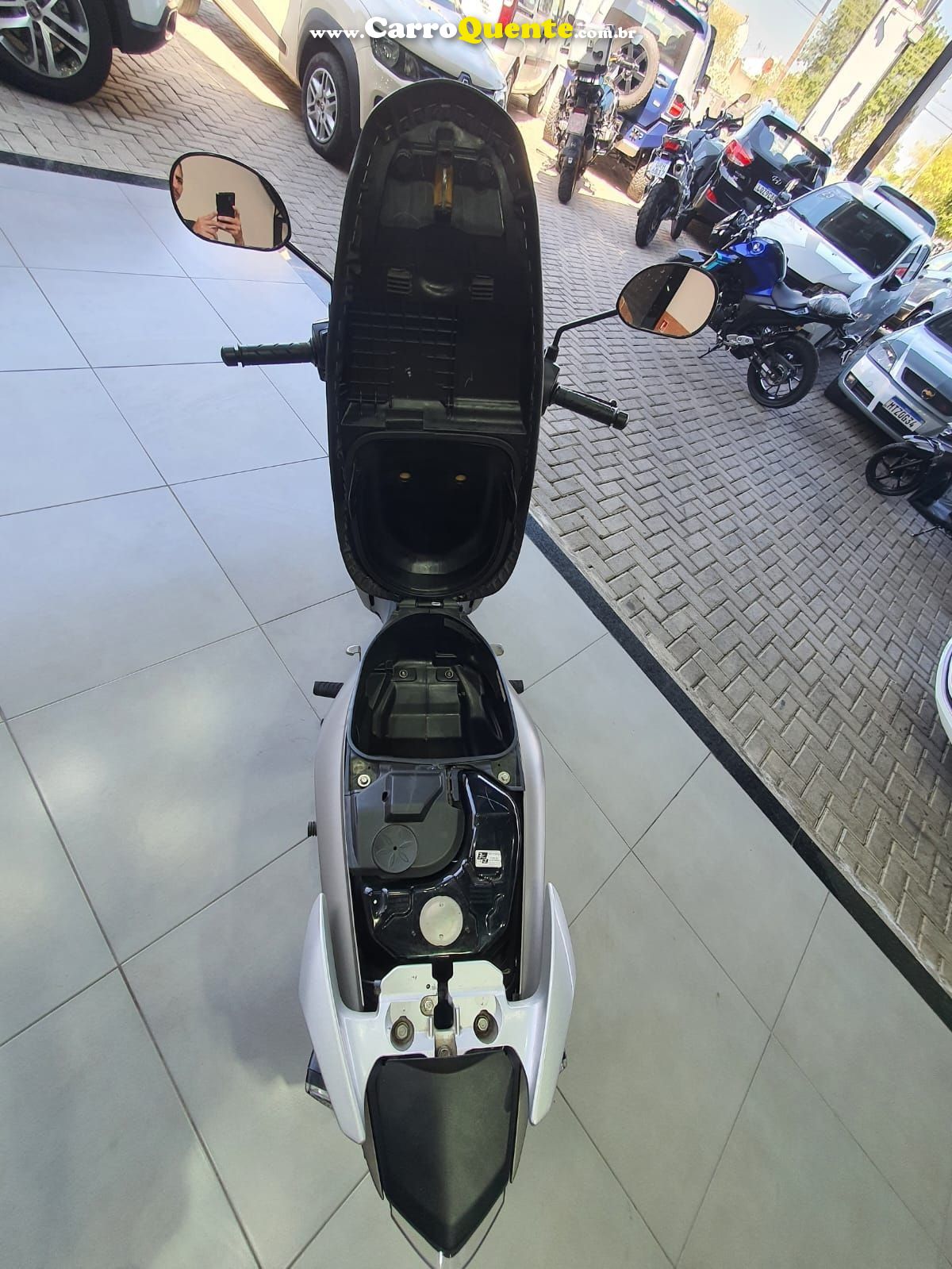 HONDA BIZ 125I  - Loja