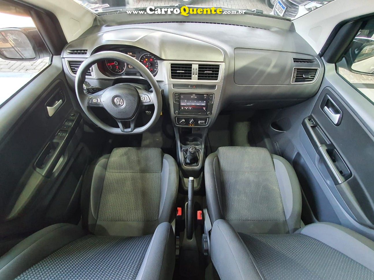 VOLKSWAGEN FOX 1.6 MSI TOTAL CONNECT - Loja