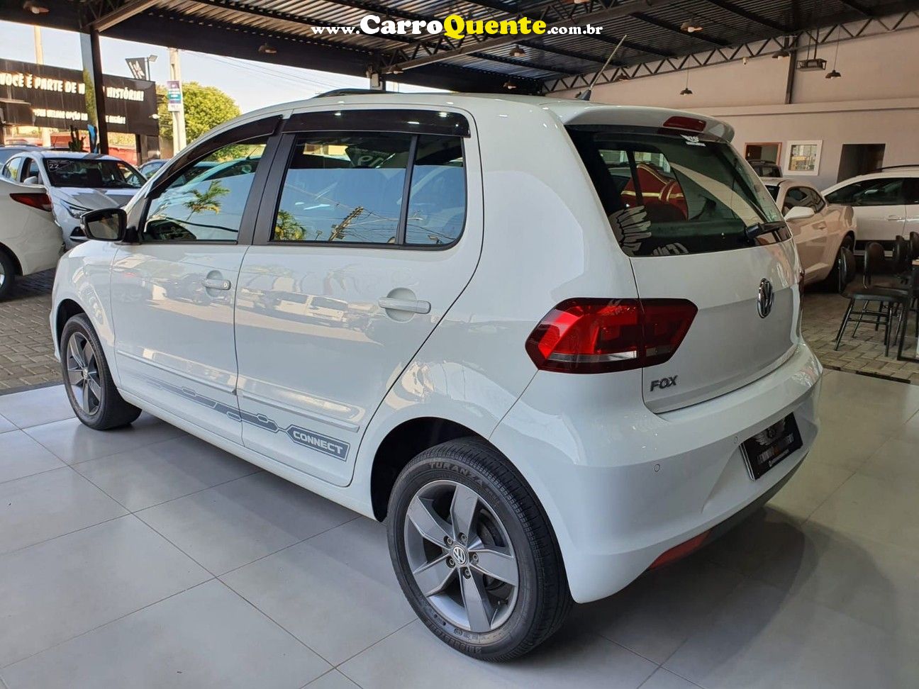 VOLKSWAGEN FOX 1.6 MSI TOTAL CONNECT - Loja