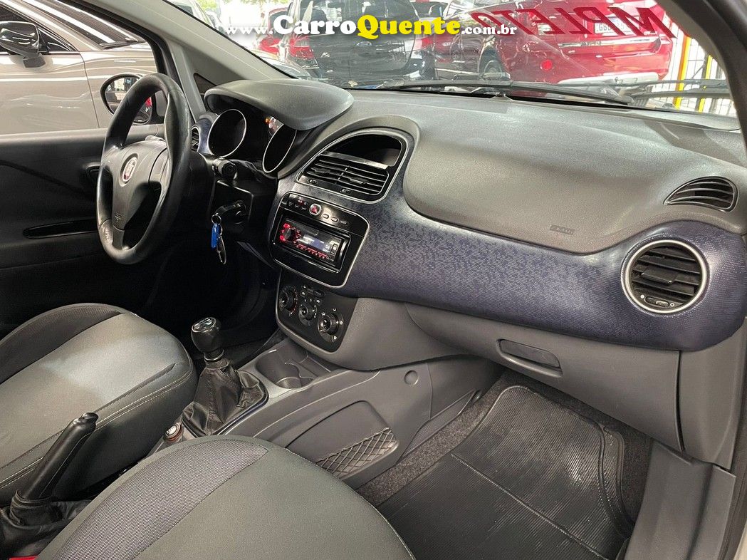 FIAT PUNTO 1.4 ATTRACTIVE 8V - Loja