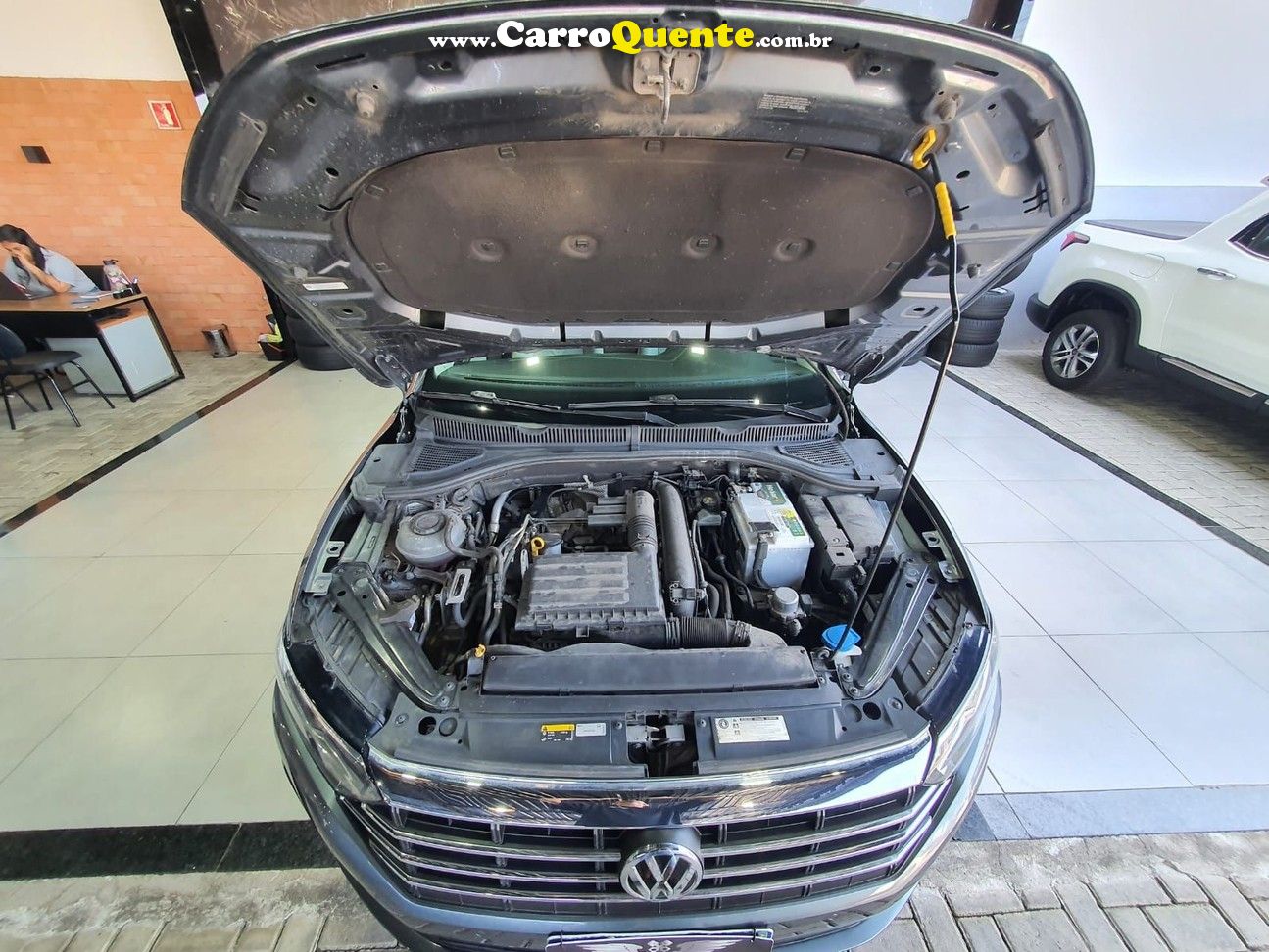 VOLKSWAGEN JETTA 1.4 250 TSI TOTAL COMFORTLINE - Loja