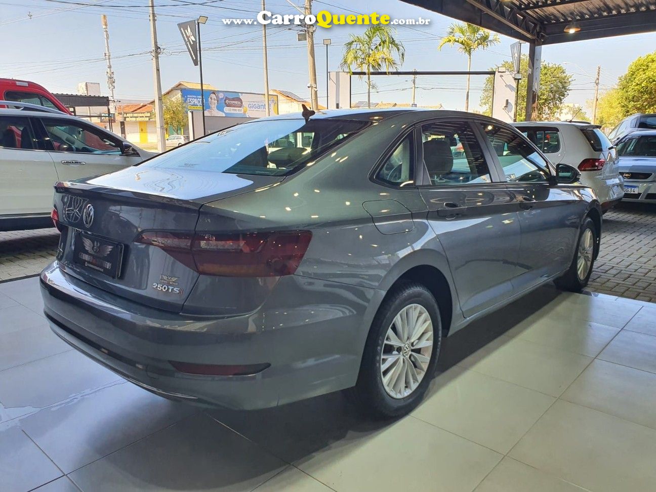 VOLKSWAGEN JETTA 1.4 250 TSI TOTAL COMFORTLINE - Loja