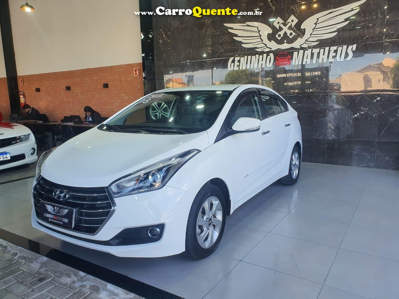 HYUNDAI HB20S 1.6 PREMIUM 16V - Loja