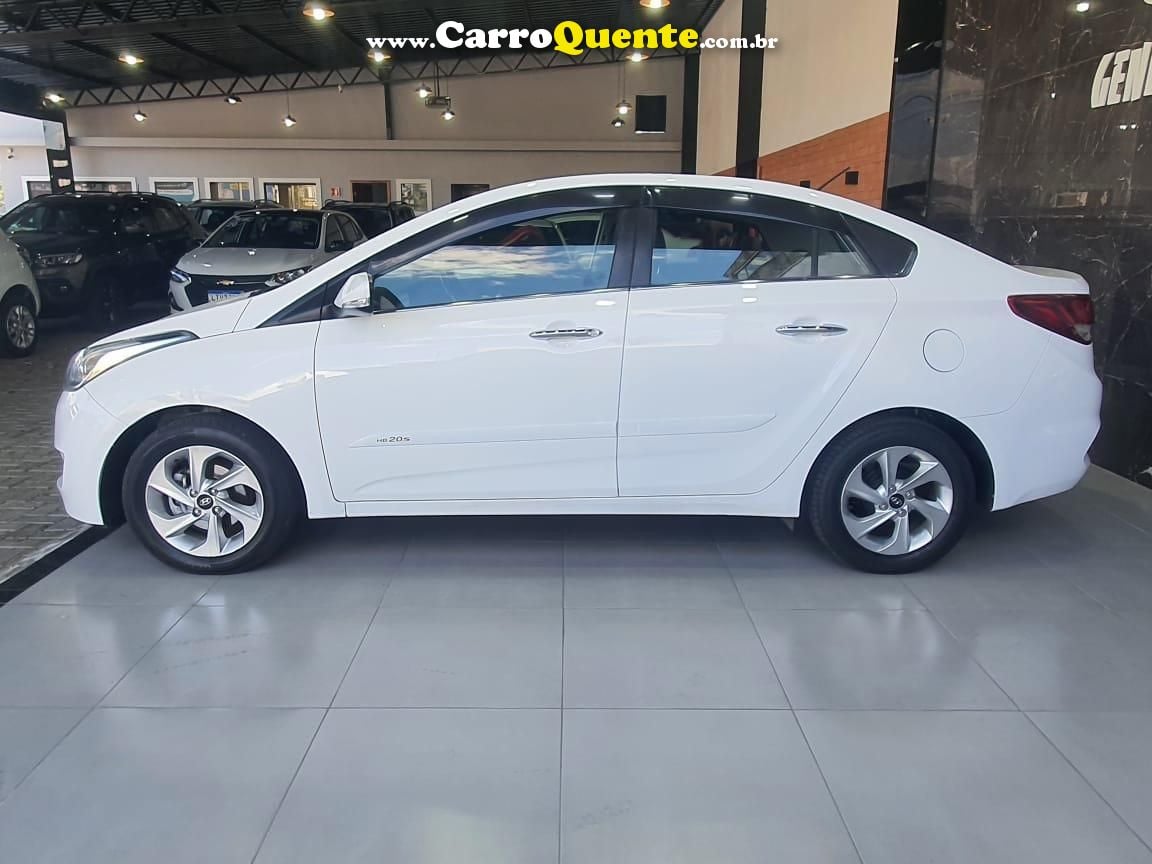 HYUNDAI HB20S 1.6 PREMIUM 16V - Loja