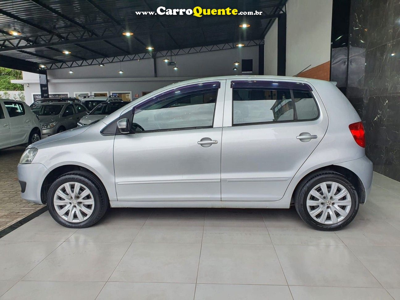 VOLKSWAGEN FOX 1.0 MI 8V - Loja