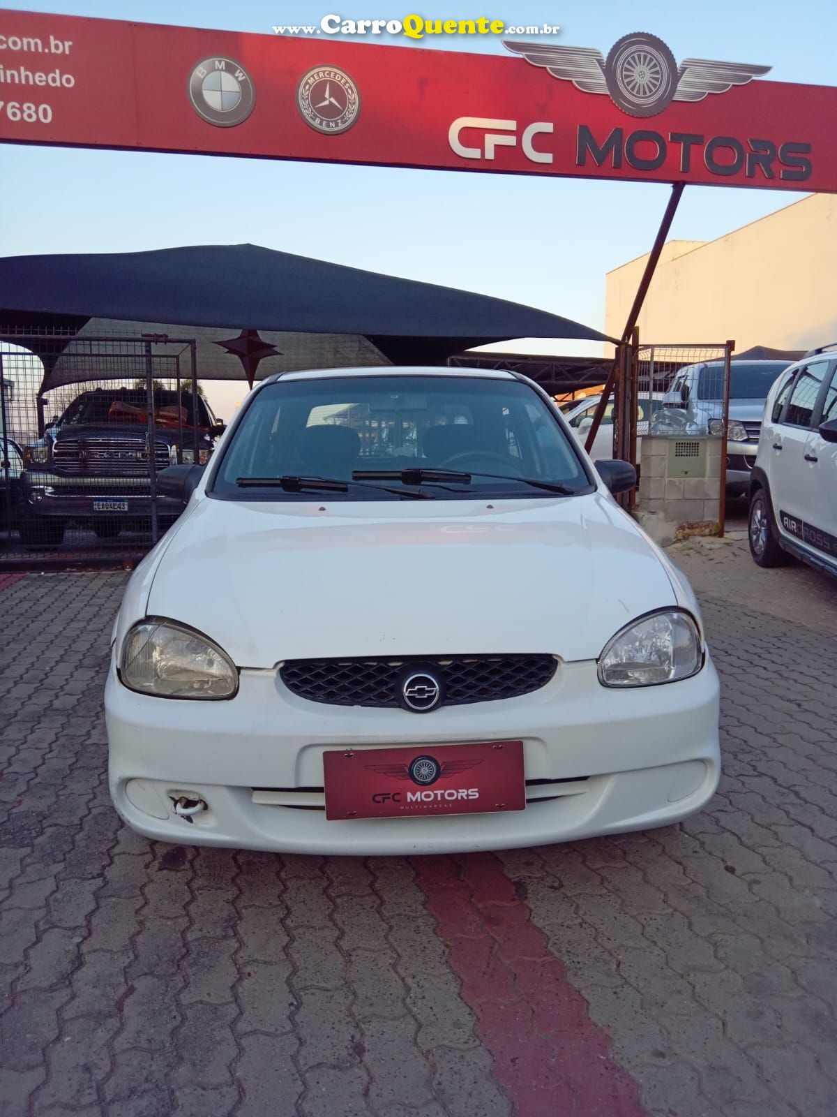 CHEVROLET CORSA 1.0 MPF WIND 8V - Loja