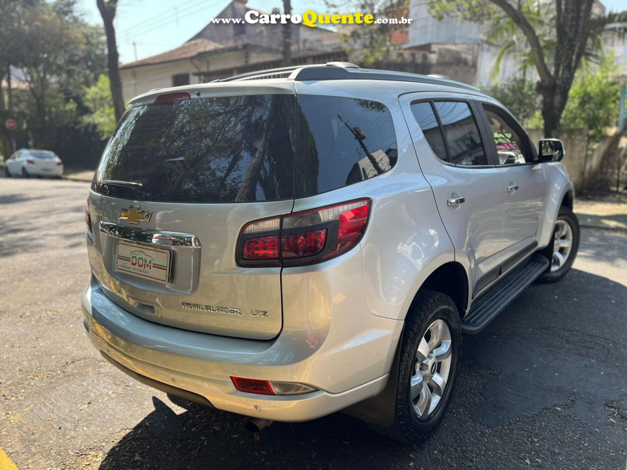 CHEVROLET   TRAILBLAZER LTZ 3.6 V6  AUT.   PRATA 2015 3.6 GASOLINA - Loja