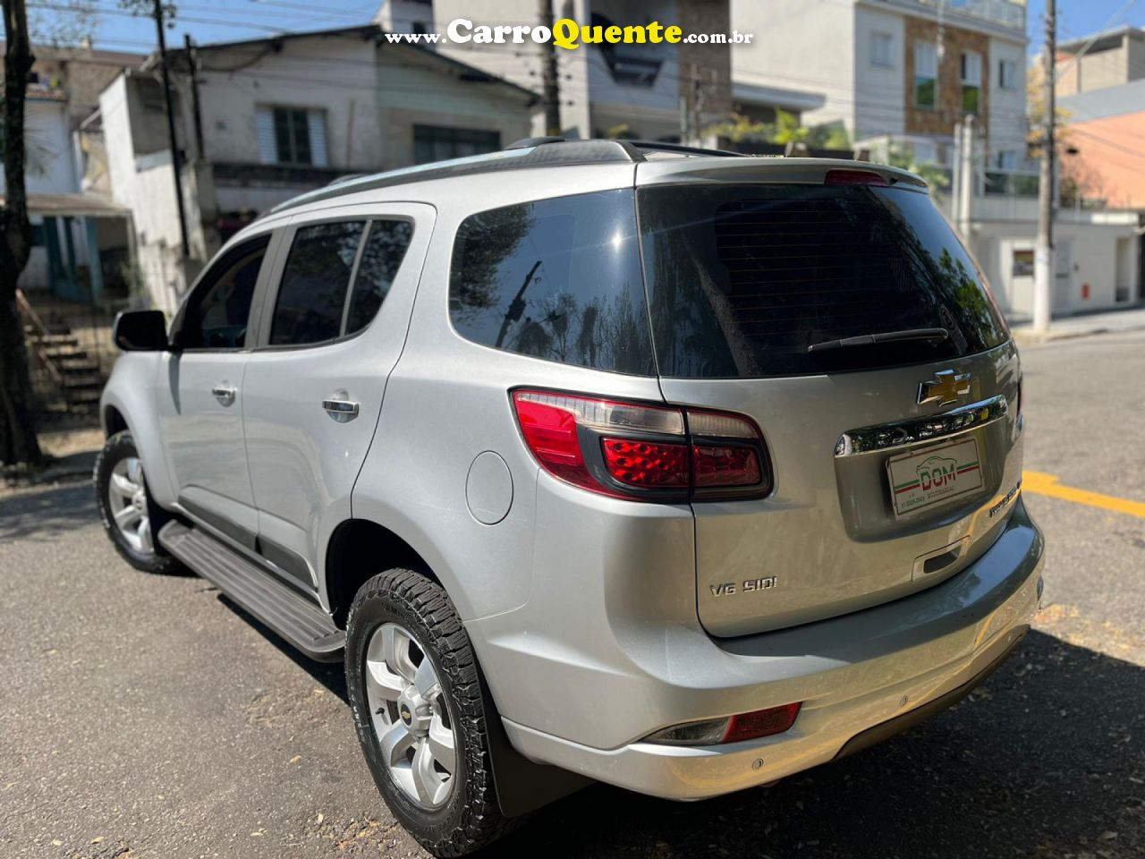 CHEVROLET   TRAILBLAZER LTZ 3.6 V6  AUT.   PRATA 2015 3.6 GASOLINA - Loja