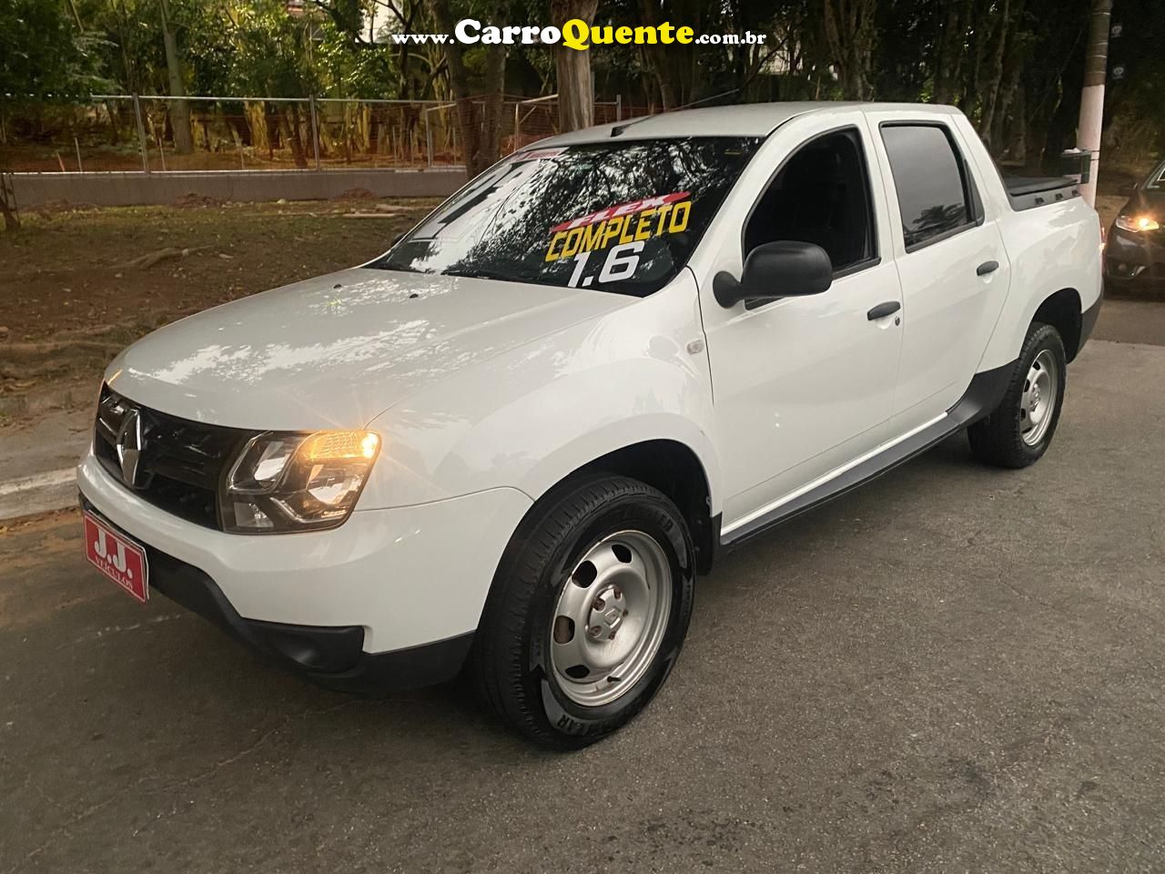 RENAULT DUSTER OROCH 1.6 16V SCE EXPRESSION - Loja