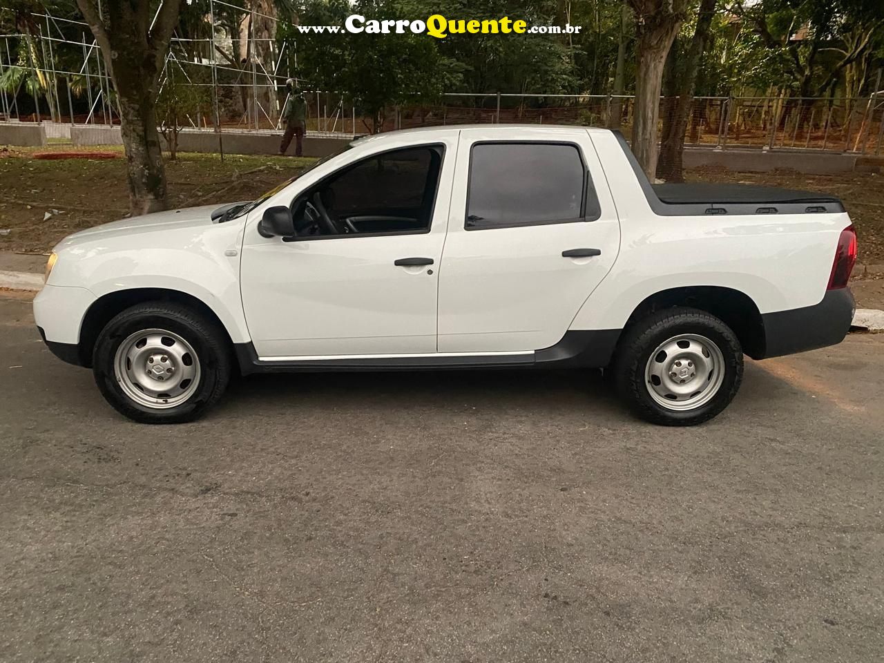 RENAULT DUSTER OROCH 1.6 16V SCE EXPRESSION - Loja