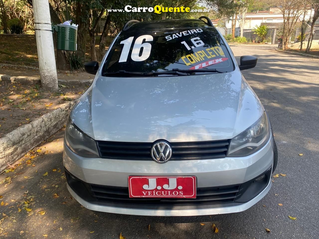 VOLKSWAGEN SAVEIRO 1.6 MI TRENDLINE CD 8V - Loja