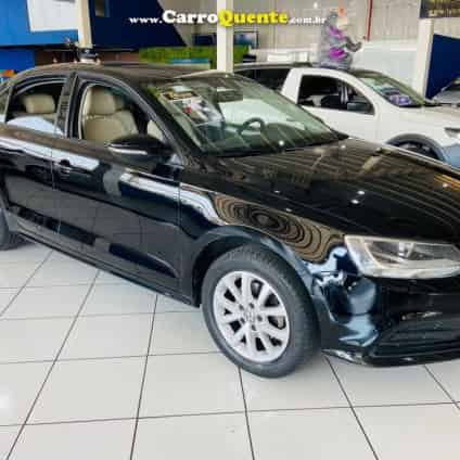 VOLKSWAGEN   JETTA TRENDLINE 2.0 T.FLEX 8V 4P TIP.   PRETO 2015 2.0 FLEX