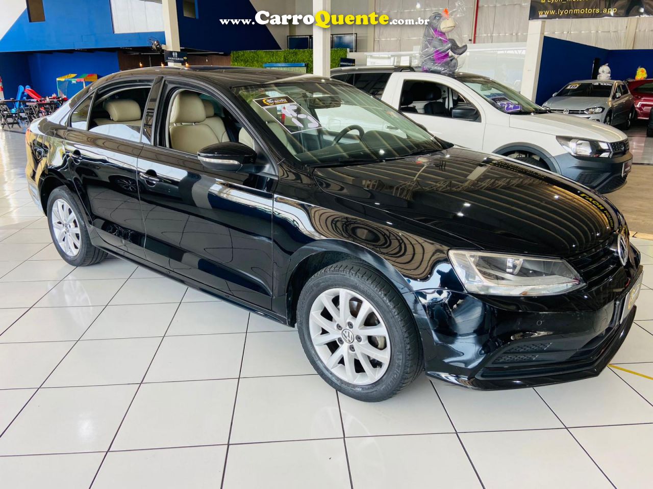 VOLKSWAGEN   JETTA TRENDLINE 2.0 T.FLEX 8V 4P TIP.   PRETO 2015 2.0 FLEX - Loja