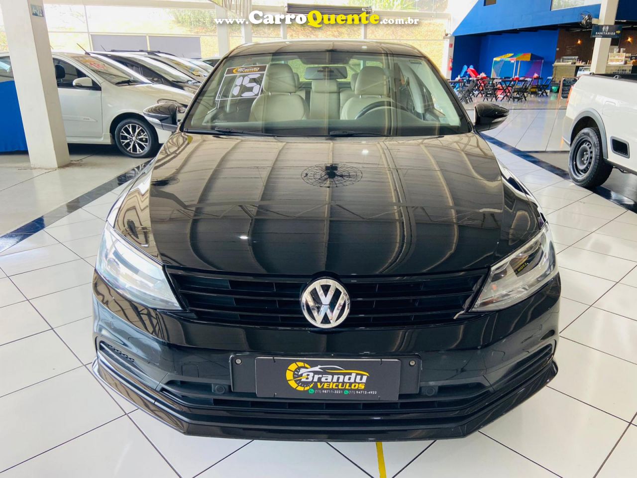 VOLKSWAGEN   JETTA TRENDLINE 2.0 T.FLEX 8V 4P TIP.   PRETO 2015 2.0 FLEX - Loja