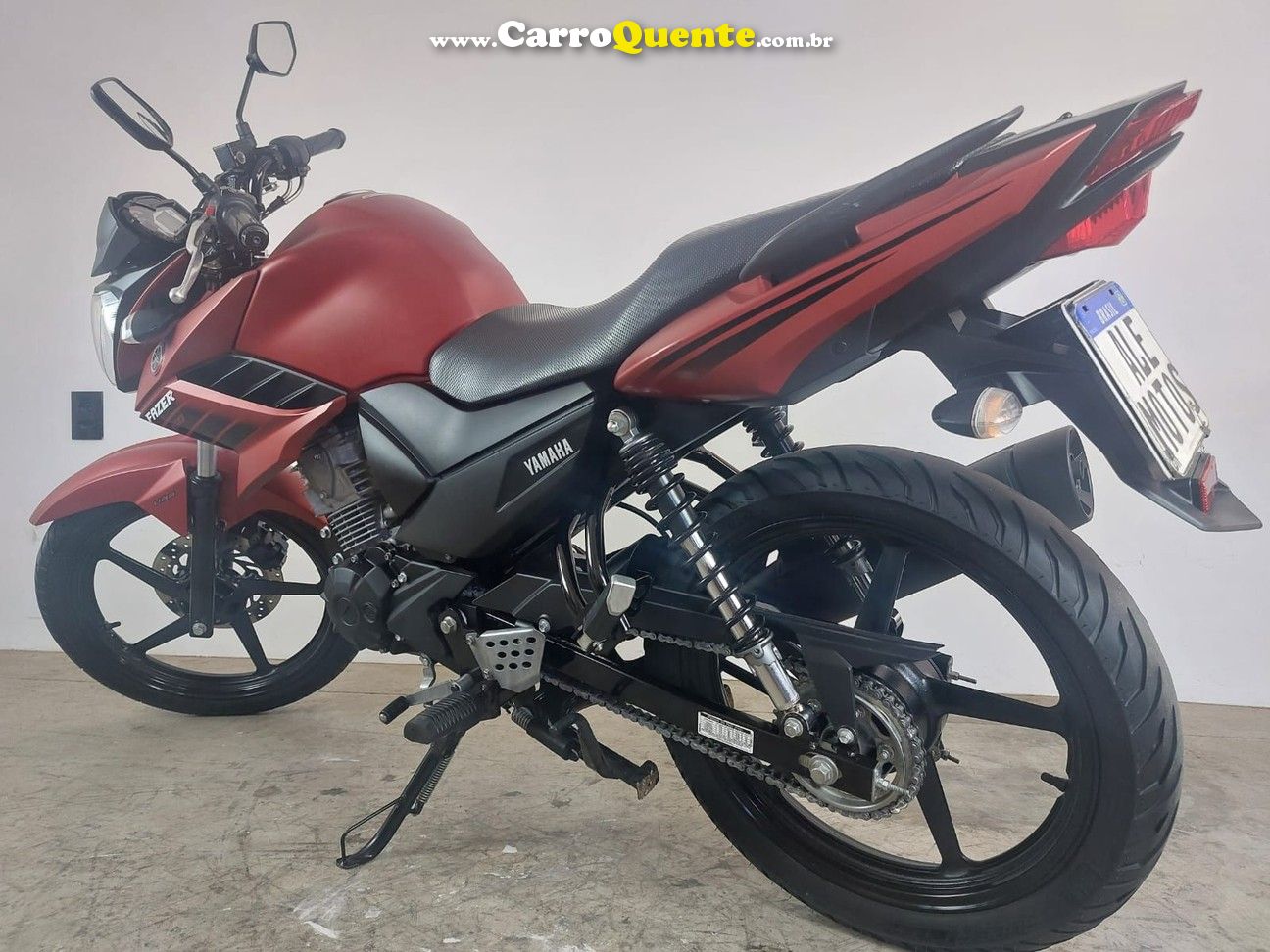 YAMAHA YS 150 FAZER SED - Loja