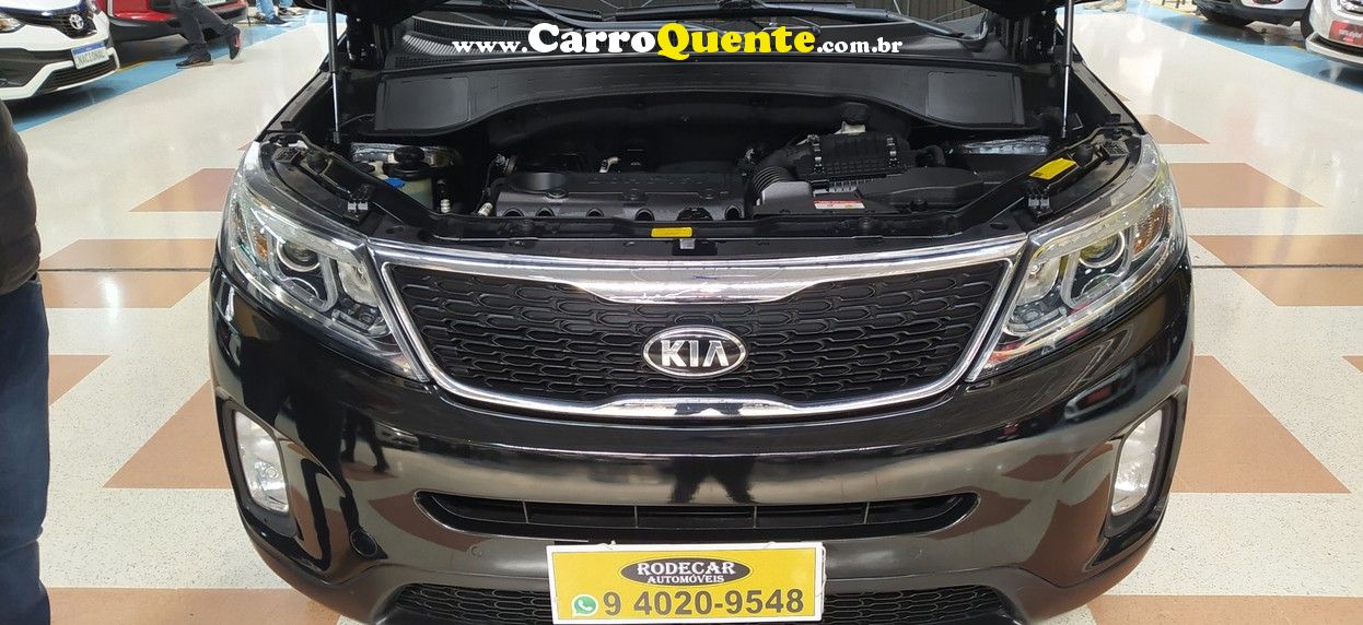 KIA SORENTO 2.4 S.263 4X2 16V - Loja