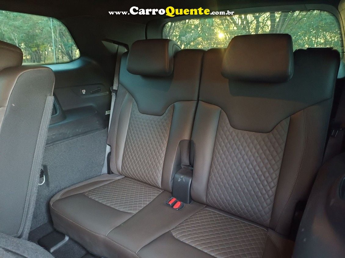 JEEP COMMANDER 2.0 TD380 TURBO OVERLAND - Loja