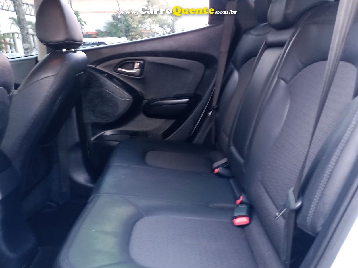 HYUNDAI IX35 2.0 MPI 4X2 16V - Loja