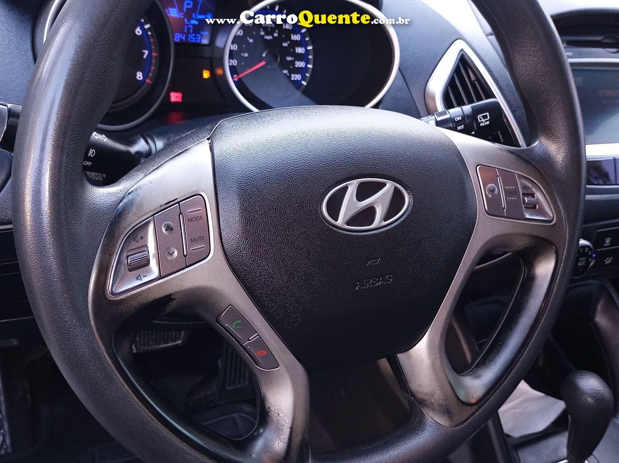 HYUNDAI IX35 2.0 MPI 4X2 16V - Loja