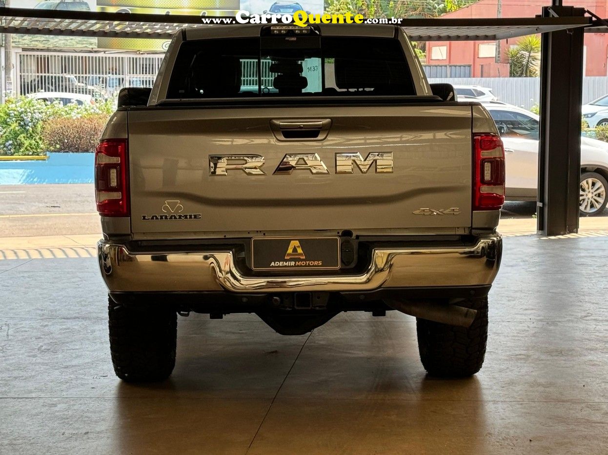 RAM 2500 6.7 I6 TURBO LARAMIE CD 4X4 - Loja