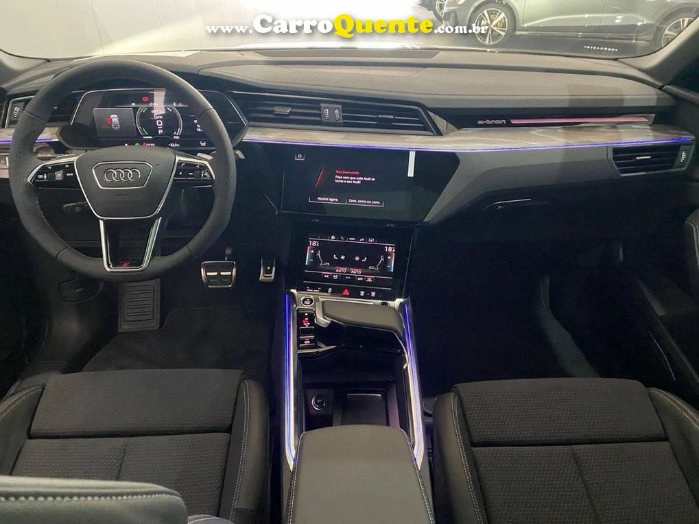 AUDI Q8 3.0 TFSI PERFORMANCE BLACK QUATTRO 2024 - Loja