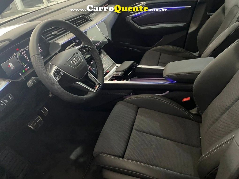 AUDI Q8 3.0 TFSI PERFORMANCE BLACK QUATTRO 2024 - Loja